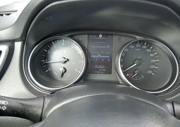 Nissan Qashqai cena 69990 przebieg: 70000, rok produkcji 2018 z Kartuzy małe 277